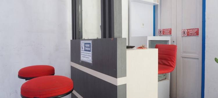 Hotel O Qq Kost 靠近克贝萨兰海滩(Hotel O Qq Kost Near Pantai Kebesaran Beach)图片