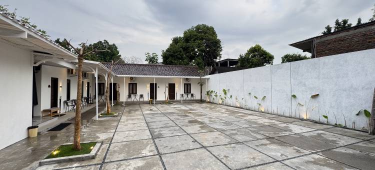 D' Mangkuyudan豪华宾馆(D’Mangkuyudan Luxury Guest House)图片
