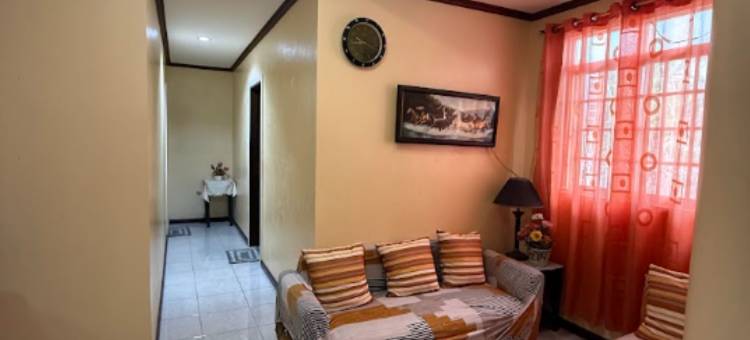 阿卡兰纳巴斯商务中心红多兹旅馆(RedDoorz at Nabas Business Center Inn Aklan)图片