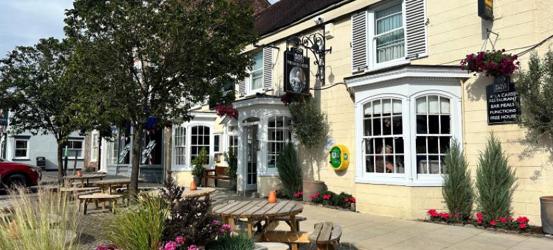 The George Hotel 伊辛瓦= 乔治酒店伊辛沃尔德(The George Hotel Easingwold)图片