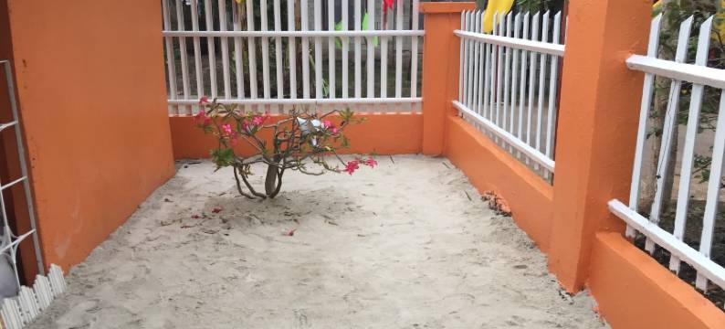 Namaste Olango Guesthouse by Hiverooms图片