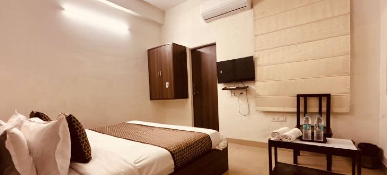 Fabhotel Majestic Heights = Fabhotel 雄伟高地(Majestic Heights Hotel)图片