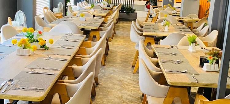 The Opulent奢华度假酒店和会议(The Opulent Hotel Murree)图片