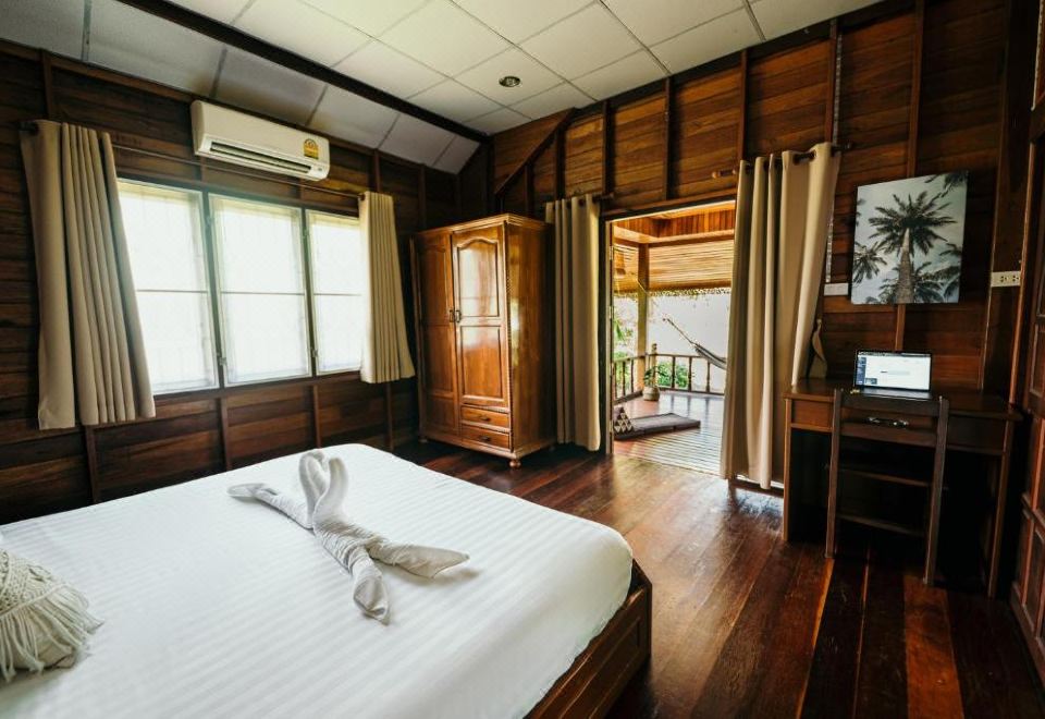 Jayden Villas Hotel Overview