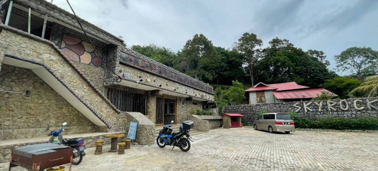 位于桑盖莱斌的10卧室别墅-100平方米|带11个独立浴室(Skyrock Villa)图片