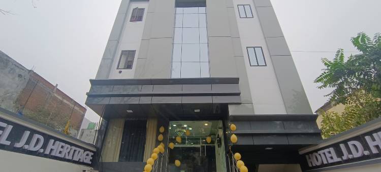 位于巴雷利的1卧室公寓-平方米|带1个独立浴室(JD Heritage Inn)图片