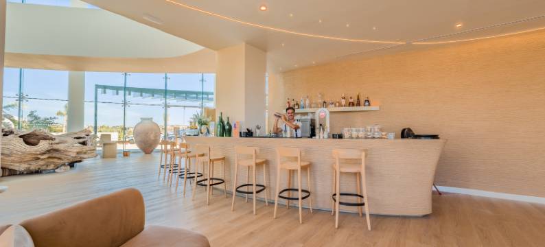 卡斯特洛套房酒店(Castelo Suites Hotel)图片