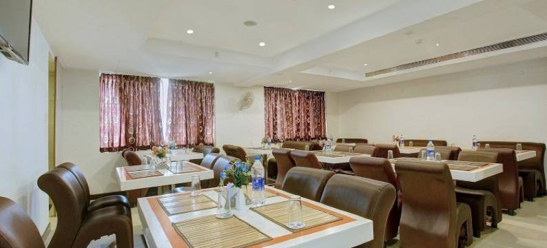 梅里迪安酒店(Hotel Meridian Inn)图片