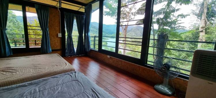 Baanhatsompaen homestay图片