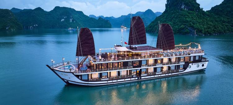 阿曼达豪华游艇(Amanda Luxury Cruise)图片