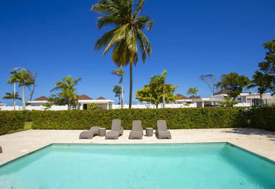 Ocean Village DeluxeHotel Overview