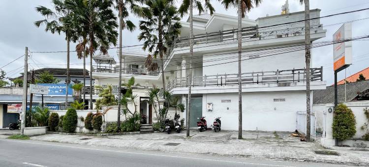 Urbanview Hotel Lilis Ikvala Radha图片