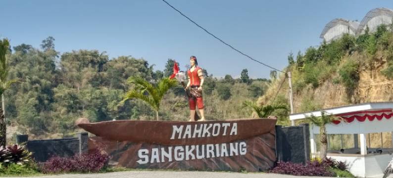万古塔桑库里昂万隆(Mahkota Sangkuriang Bandung)图片