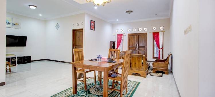 斯波特昂波多莫罗民宿(SPOT ON Podomoro Homestay)图片
