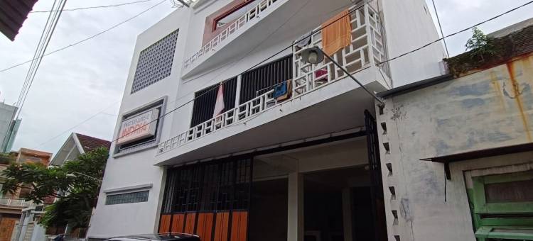 红多兹酒店-近梭罗帕萨尔格德(Hotel O near Pasar Gede Solo formerly Indria Pasar Gede)图片