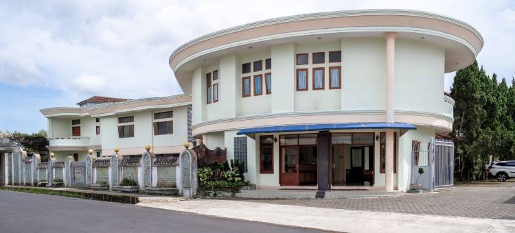 塔西克马拉亚新阿巴迪酒店(NEW ABADI HOTEL TASIKMALAYA)图片