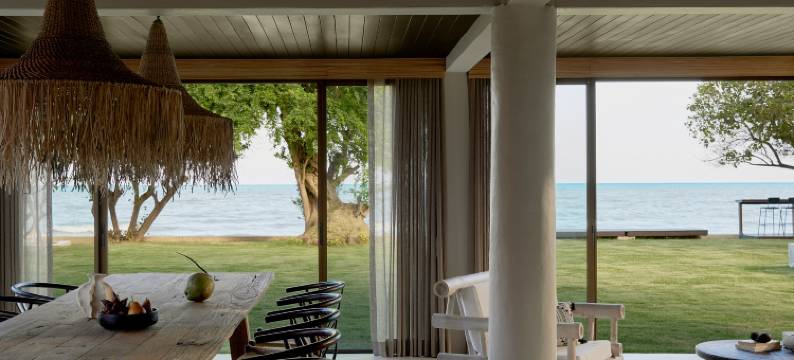 Mola-Mola Beachfront Villa by Yudee Assets图片