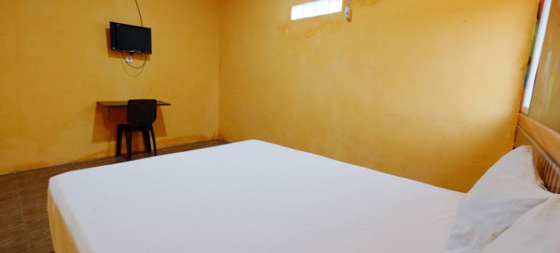 奥阿赫马尔2号旅馆，靠近Pattinoang乡政府(Hotel O Pondok Akhmal 2 Near Kantor Desa Pattinoang)图片