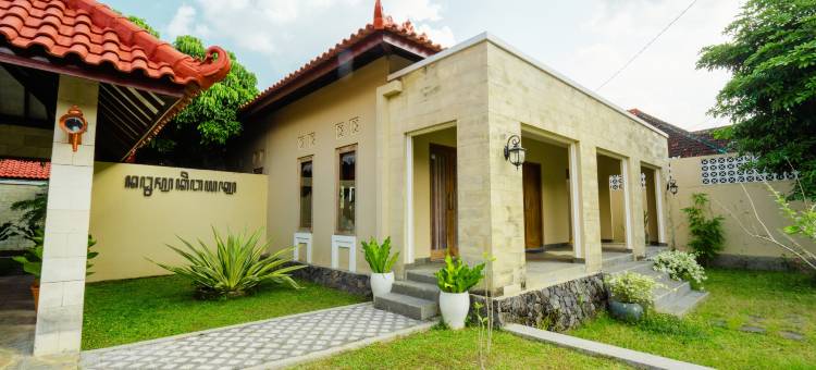 格里亚巴扬克拉古曼(Private Villa - Griya Bayan Kraguman)图片