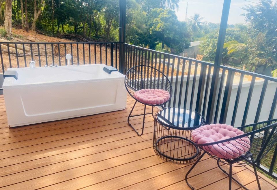 Golden Hill Villas Phu QuocHotel Overview