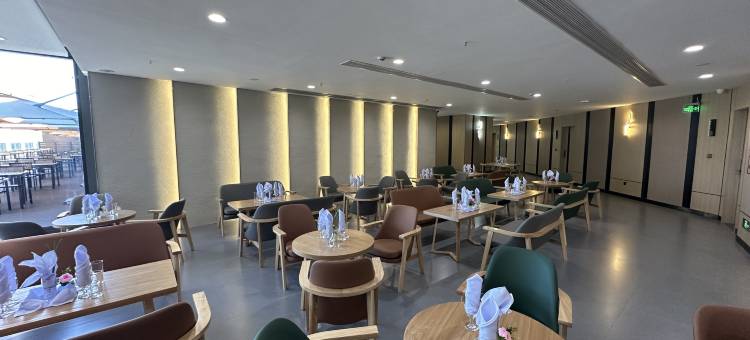 帕洛莱特凡斯酒店 by 红多兹(Fans Hotel Palo Leyte by RedDoorz)图片
