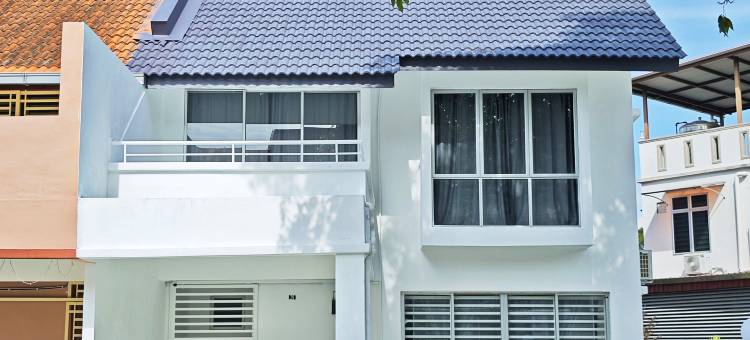 Cosy Batu Kawan Home 12 Pax ~5 mins to IKEA~ Entire Home ~4 Bedrooms~图片