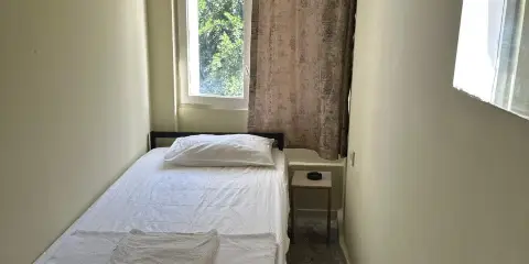 阿齊茲招待所2