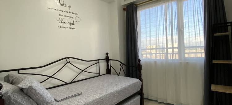 A Cozy 2 Bedroom Unit with a Parking at South Residences SM Southmall 1206图片