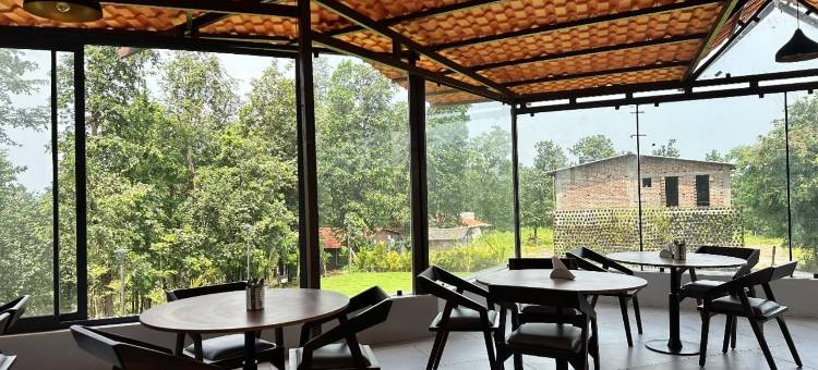 野天堂豪华露营和度假村萨普塔拉(Wild Heaven Glamping And Resort Saputara)图片