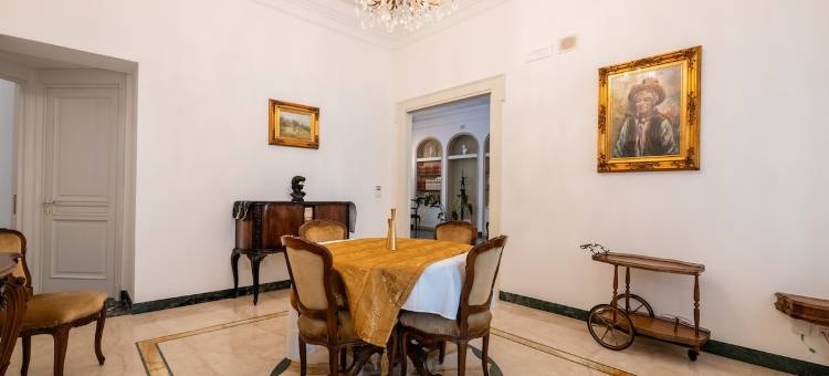 一号豪华海景公寓带钢琴(The one: Luxury Seaview w/ Piano)图片