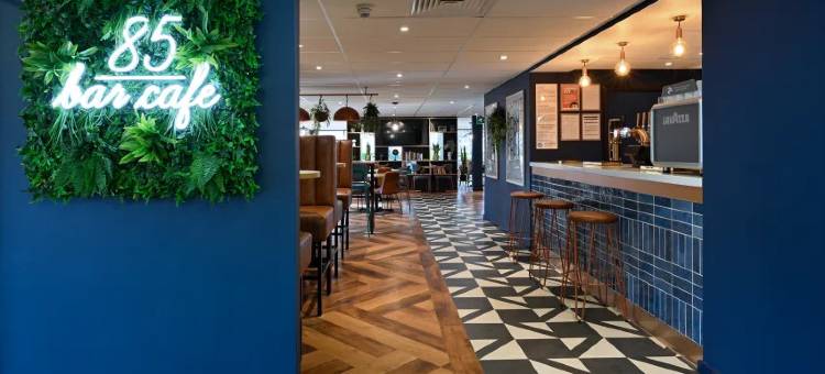 剑桥果园公园旅屋酒店(Travelodge Cambridge Orchard Park)图片