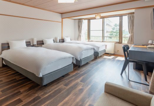 Summit Views Hakuba Hotel Overview