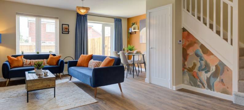 Sleeps 5 3 Bedroom House in Bourne with Parking图片