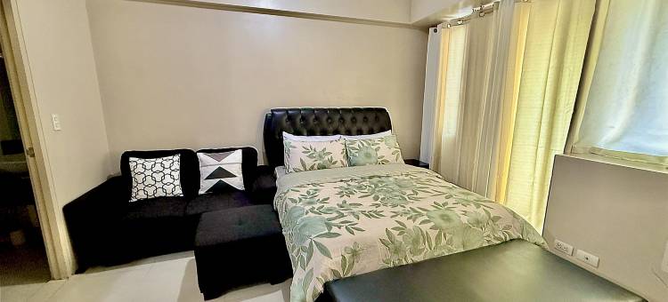 位于马尼拉机场T3航站楼对面的棕榈树别墅(One Palm Tree Villas Across MNL Airport T3)图片