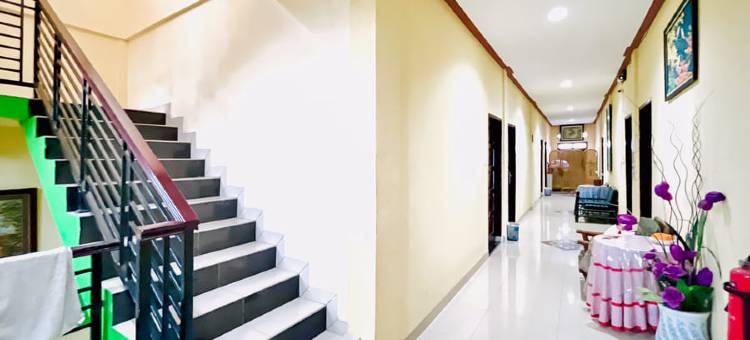 RedDoorz @ Hotel Dieng Berastagi图片