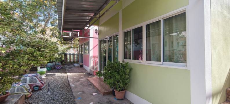 Koniix Maiyok Resort Ko Sichang图片