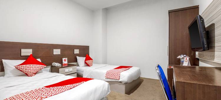 Townhouse Oak near Losari Beach formerly Lynt Hotel Makassar图片