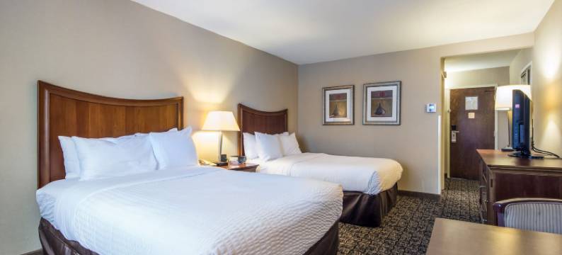 卡尤加布鲁酒店(Cayuga Blu)图片