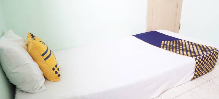 SPOT ON 93611 Kost Pak Suyatno Syariah 2住宿(SPOT ON 93611 Kost Pak Suyatno Syariah 2)图片