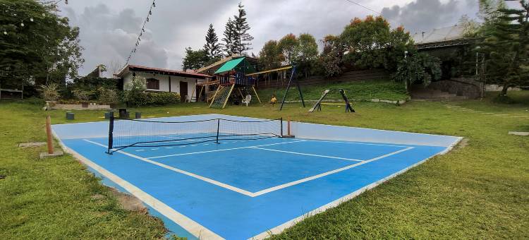 Pina Colina Resort Tagaytay City by RedDoorz图片