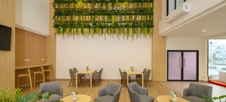 B2 素攀武里尊享酒店(B2 Suphan Buri Premier Hotel)图片