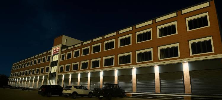 TGR酒店(TGR Hotel)图片