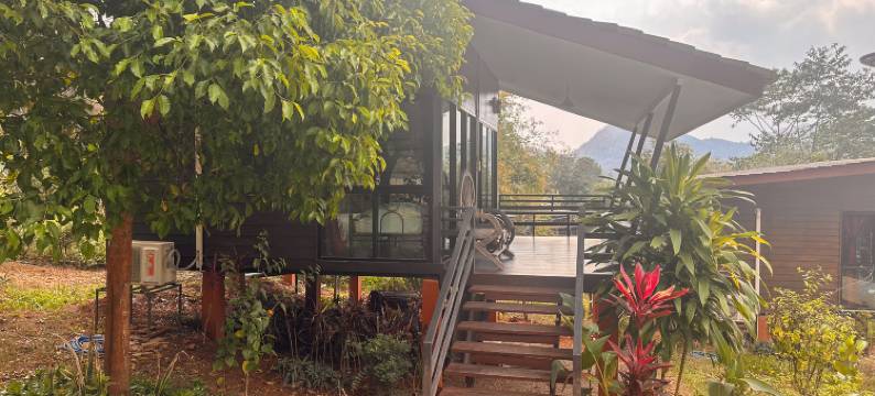 湄安纳卡山(Nakha Hills Mae on)图片