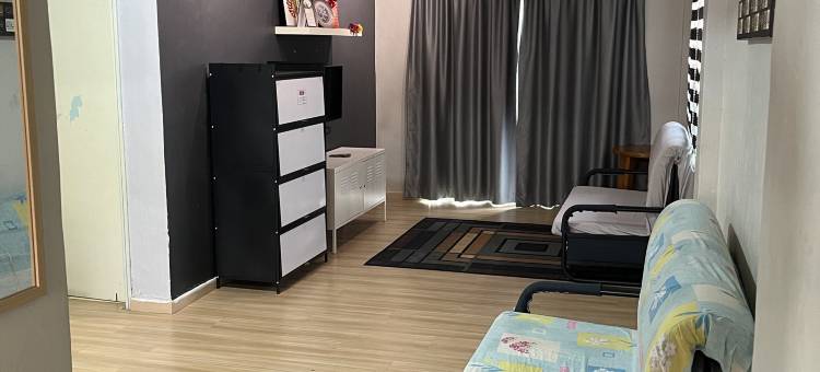 Homestay WaDi 2 with pool near beach图片