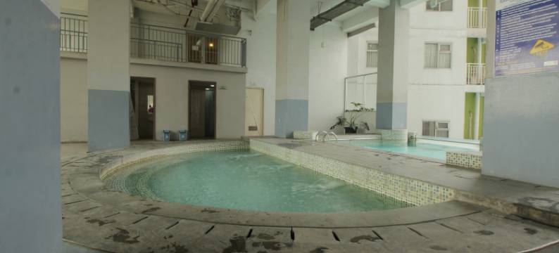 Easton Park Residence Naffi Rooms by Mustika图片