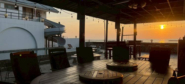 班达琳海滩别墅(Baan Darlin Beach)图片