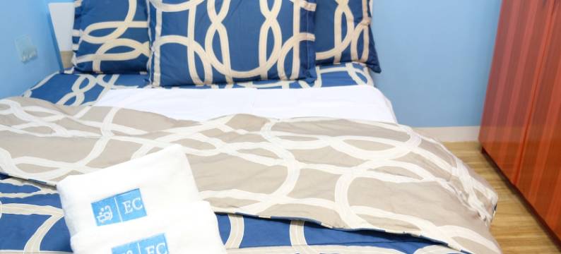 En Casa Cavite Home w/ Pool Tub & Playstation in Tanza图片