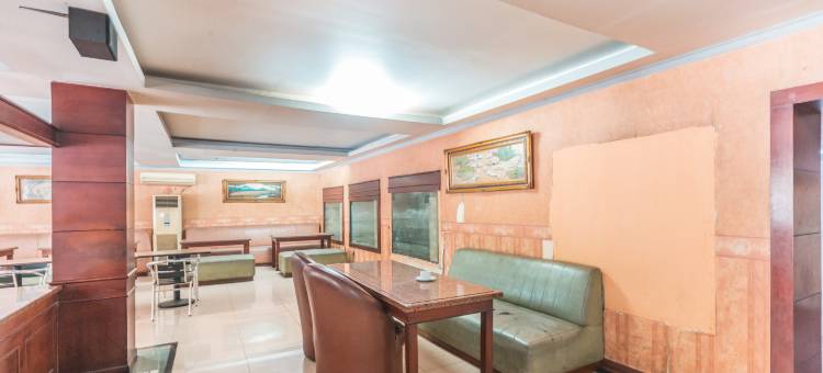 OYO 94759 Hotel Taman Cibinong图片