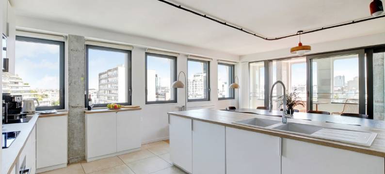 Room 1004 in a premium residence- Sport/laundry图片