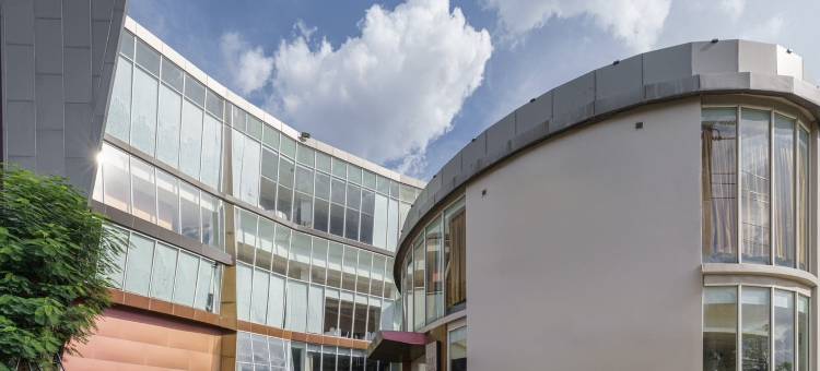 阿斯皮拉碧甲盛(Aspira Petchkasem)图片